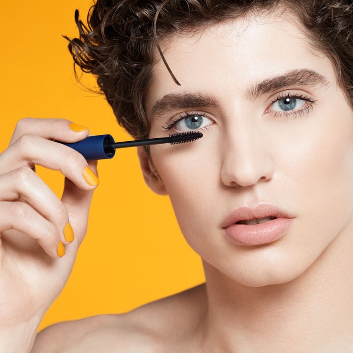 Lash Revolution Mascara - liftingujący tusz do rzęs